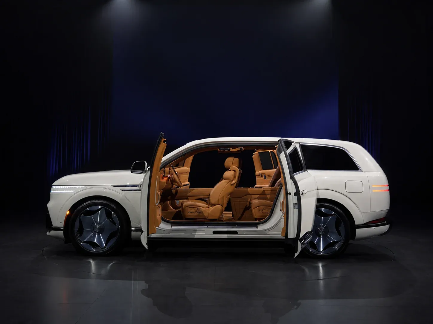 Genesis Unveils the GV90
