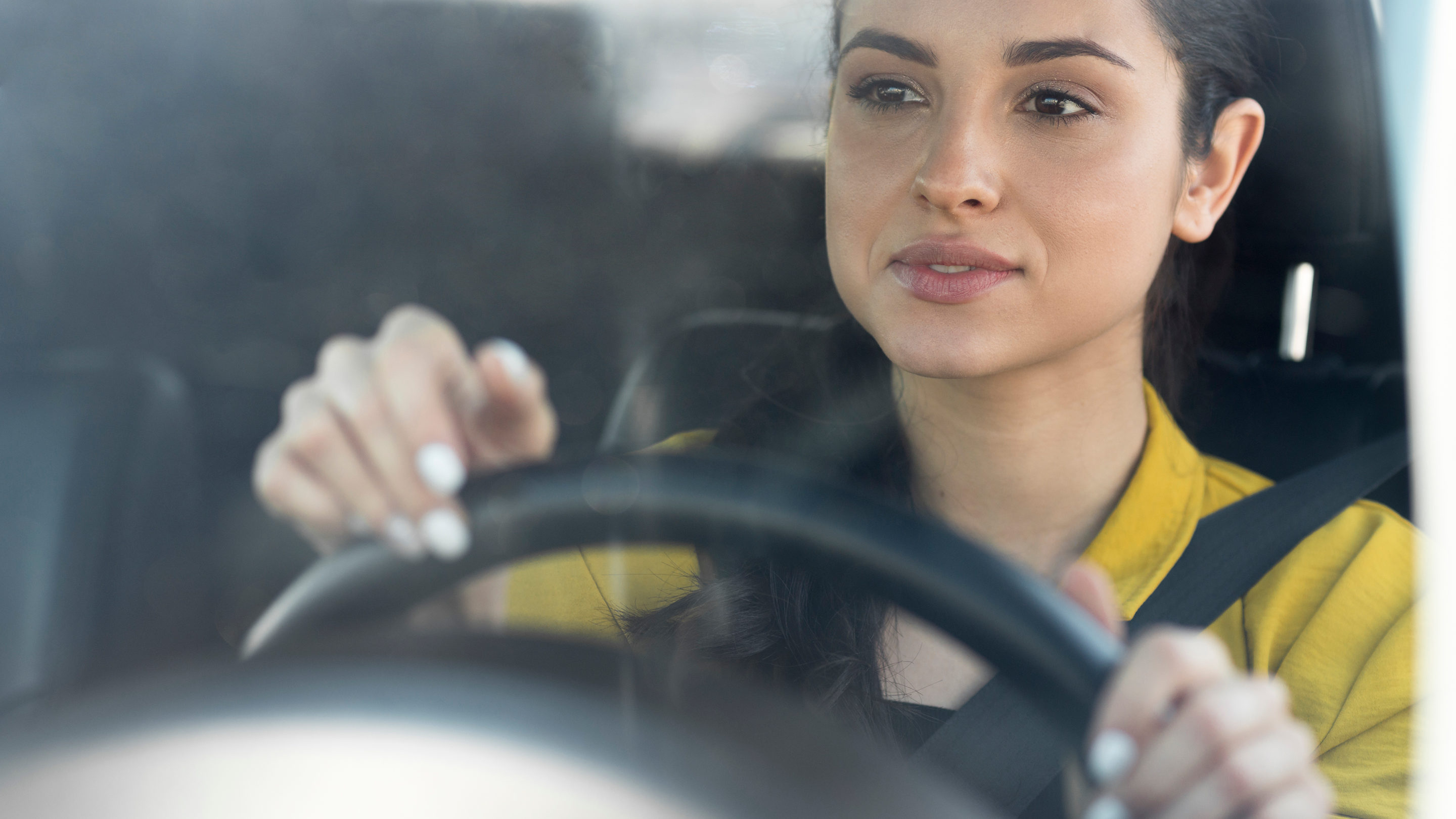 5 Essential Safety Tips for Women Drivers in India