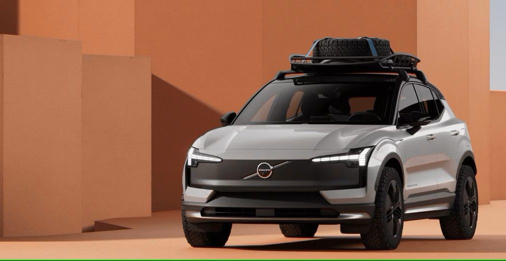 Volvo EX30 Cross Country Electric SUV Revealed Globally