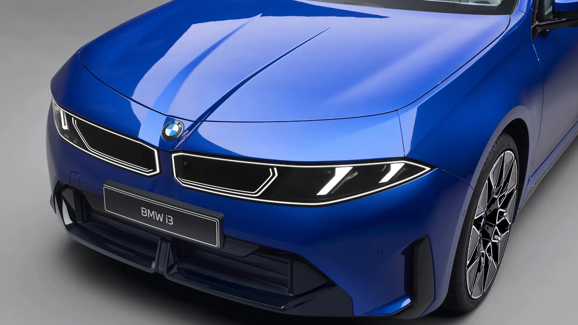 BMW i3 Electric Sedan Unveiled Globally with 900 km Range - Bonnet