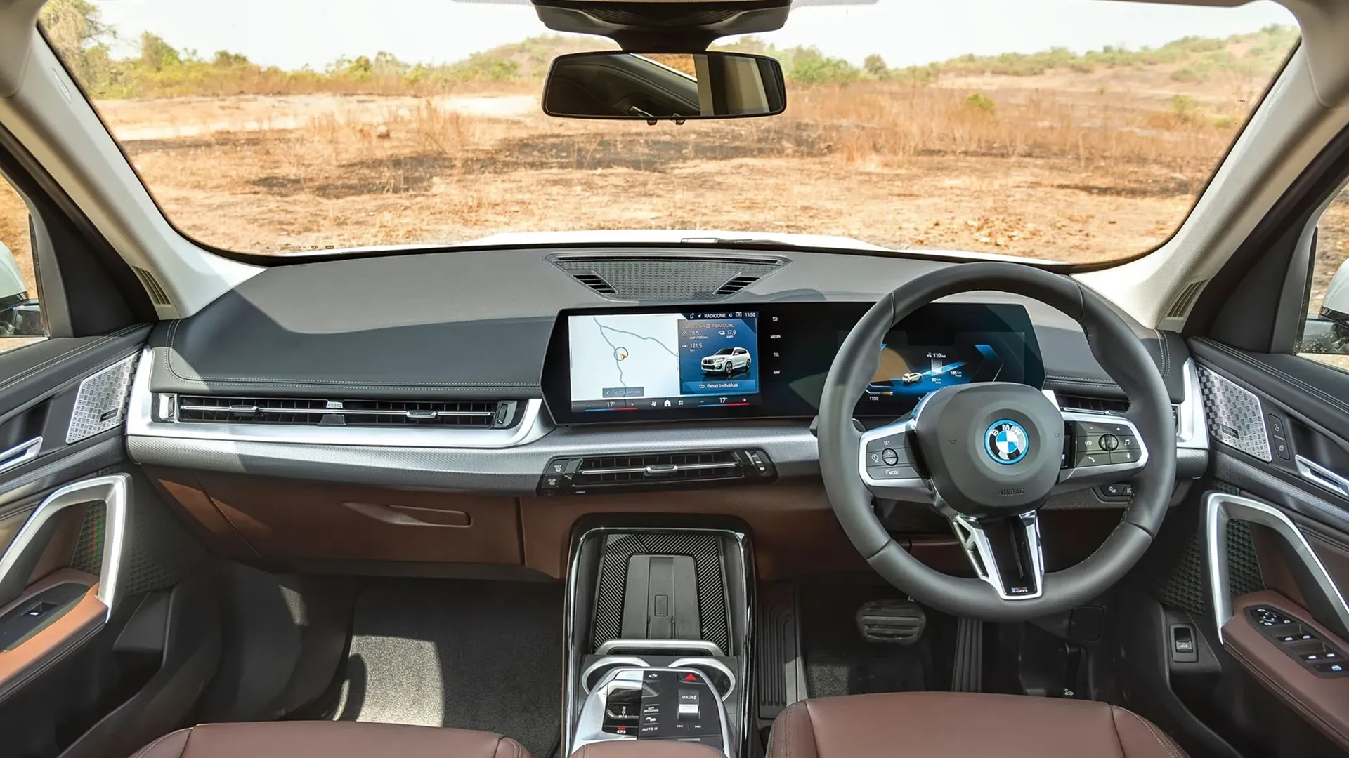 BMW iX1 LWB interior