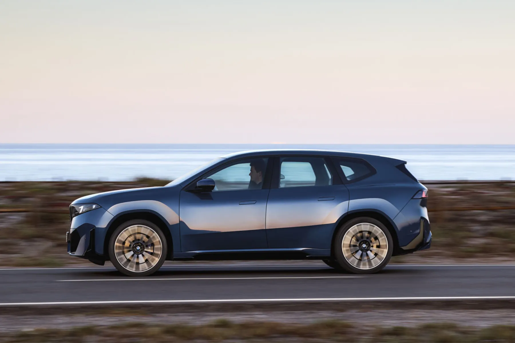 BMW iX3 - side profile