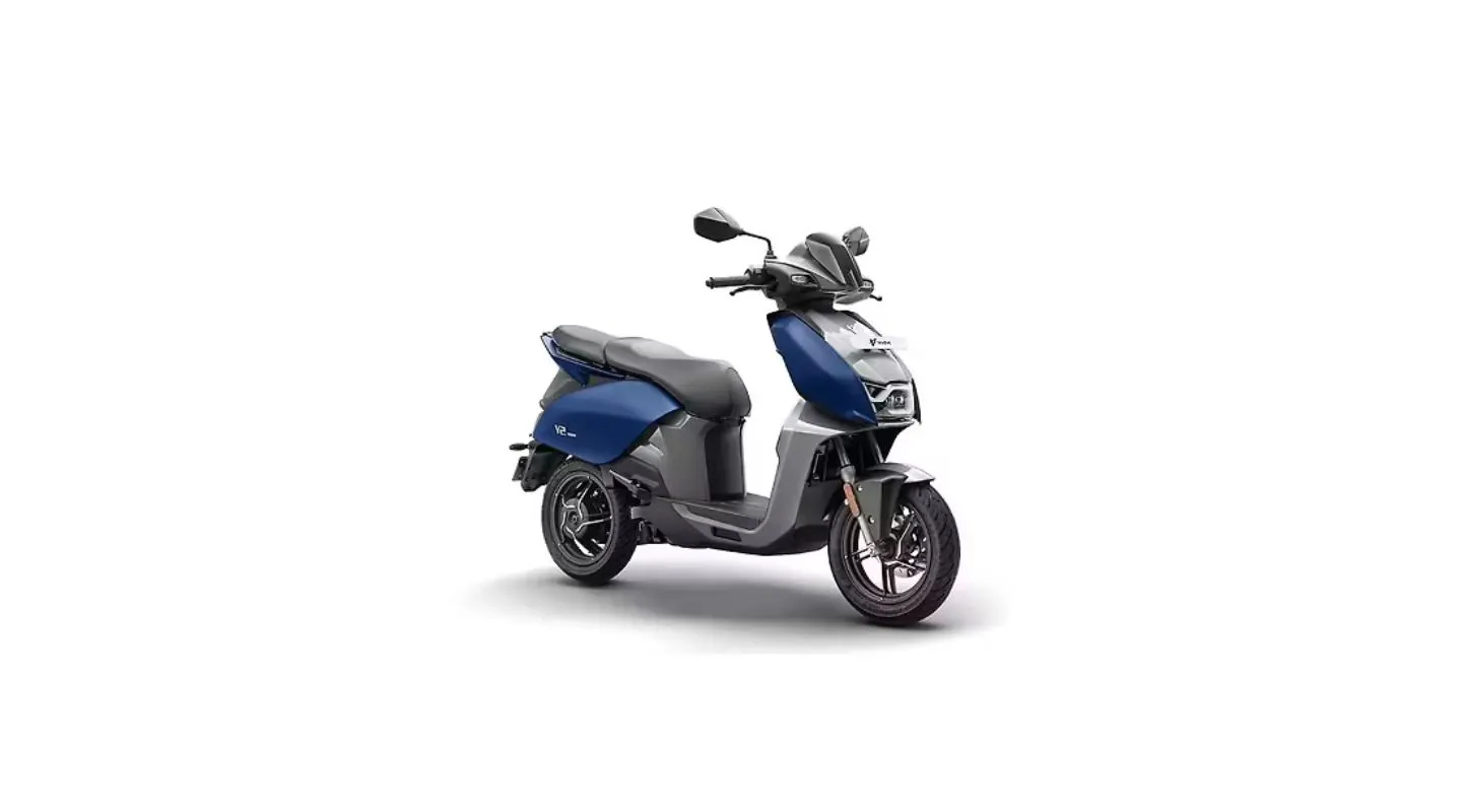 Best Family Electric Scooters Under Rs 1.5 Lakh in India (2026)