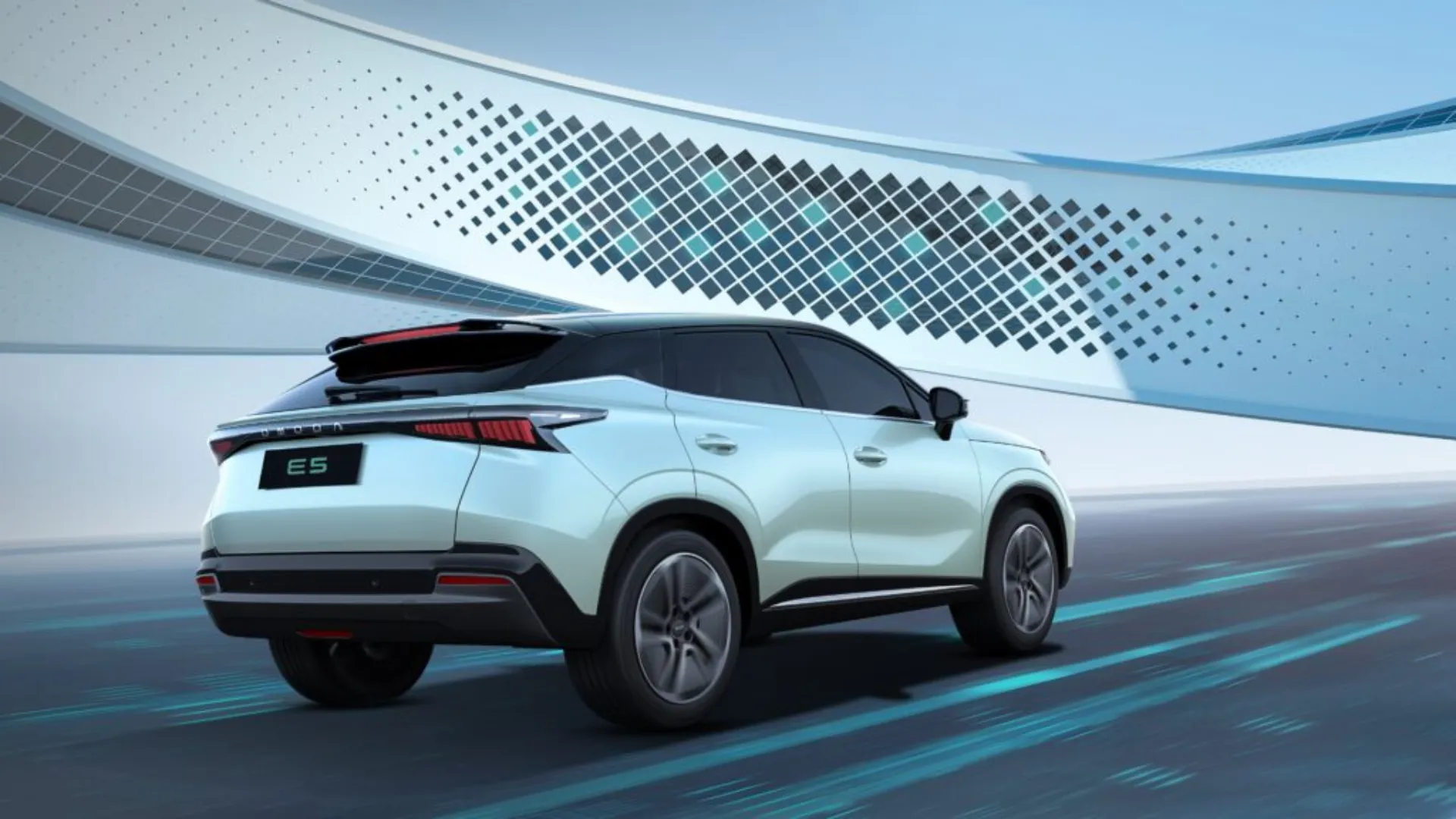 Chery Omoda E5 - Rear