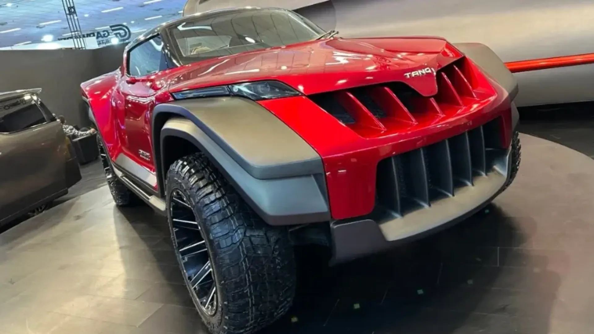 DC2 Mercury e-TanQ — Craziest, Most Rugged SUV in India