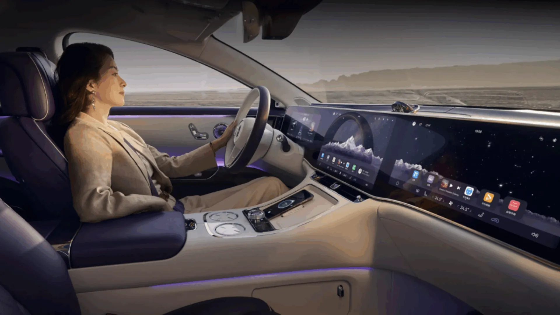 Huawei Maextro S800 - driver's seat and dashboard