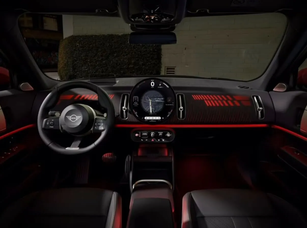 MINI countryman E JCW interior