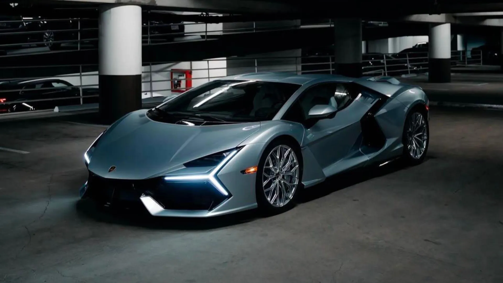 Lamborghini Revuelto Azzurro Thetys - Front