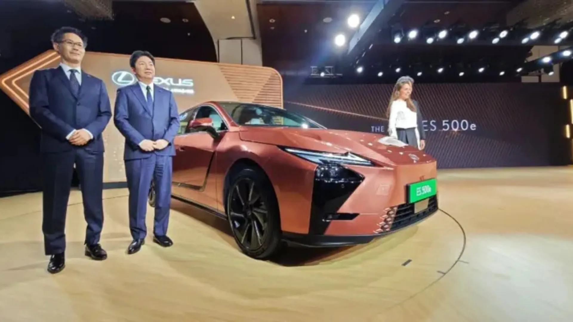 Lexus ES 500e Launched in India at ₹89.99 Lakh