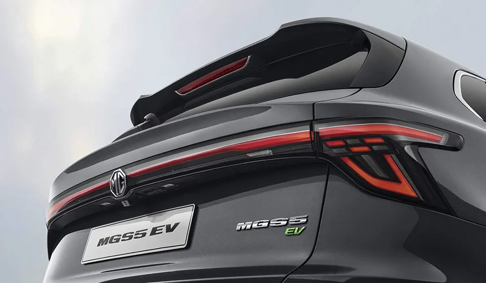 MG-ZS-EV_rear