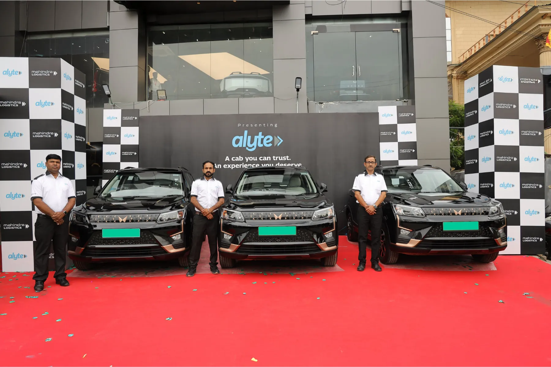 Mahindra Alyte Inauguration