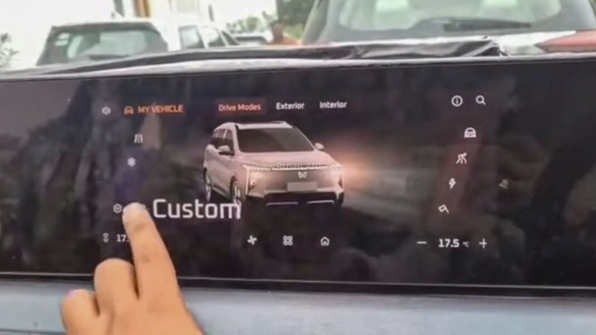 Mahindra XEV 9S gets new custom mode for better suspension