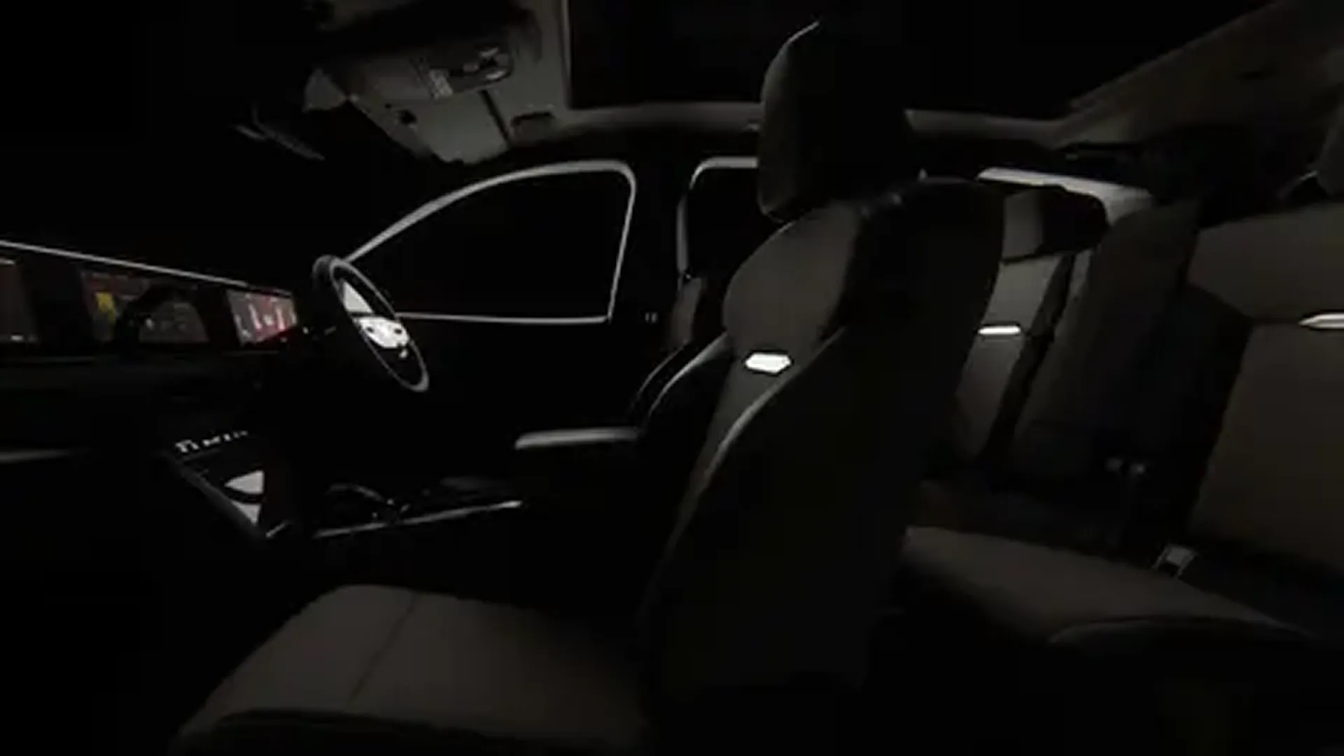 Mahindra XEV 9s - interior