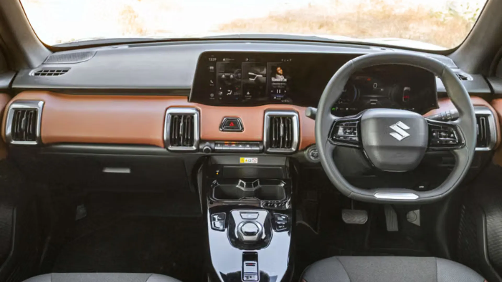 Maruti Suzuki e-Vitara Dashboard
