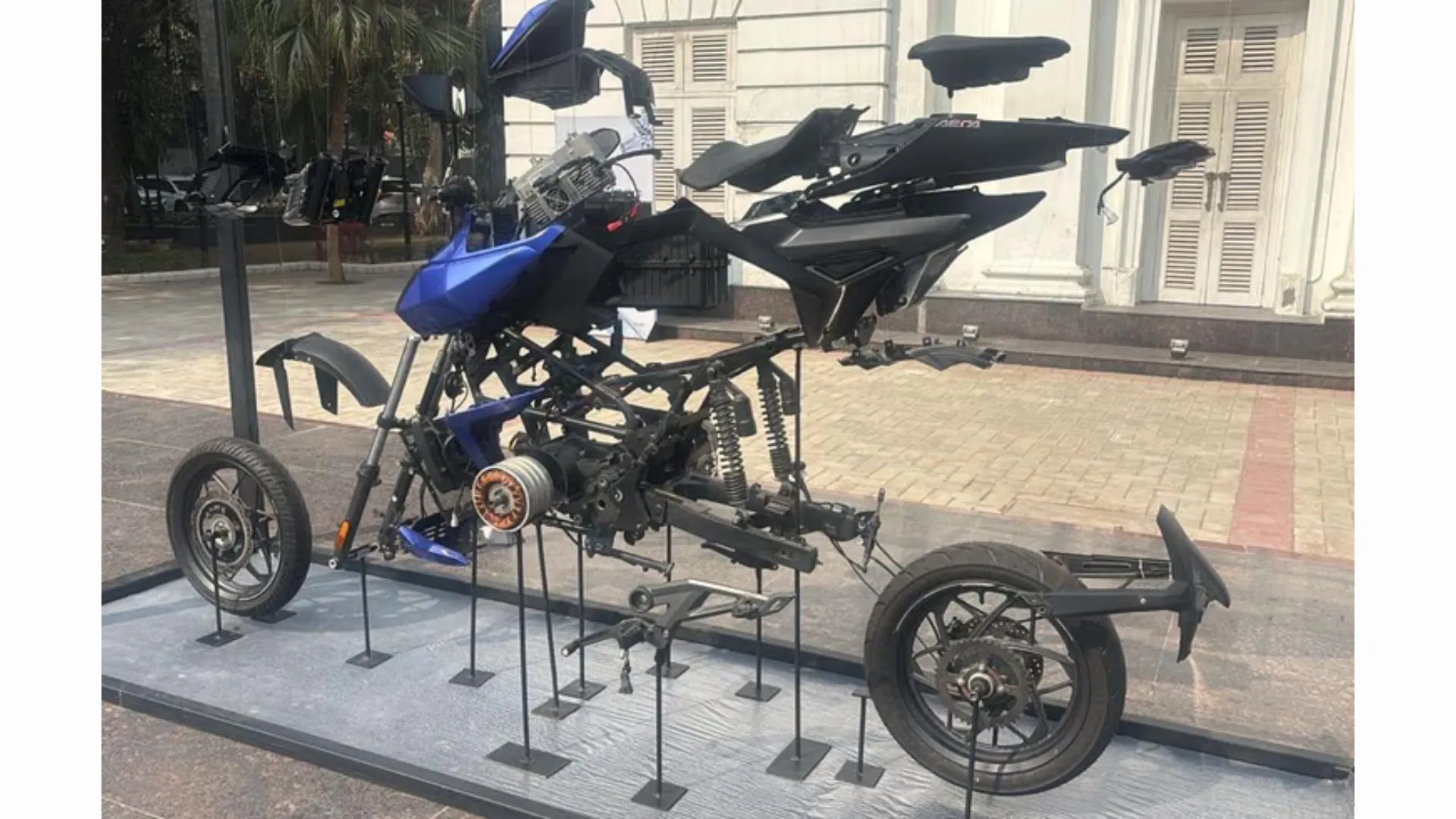 Matter Aera Skeletal View