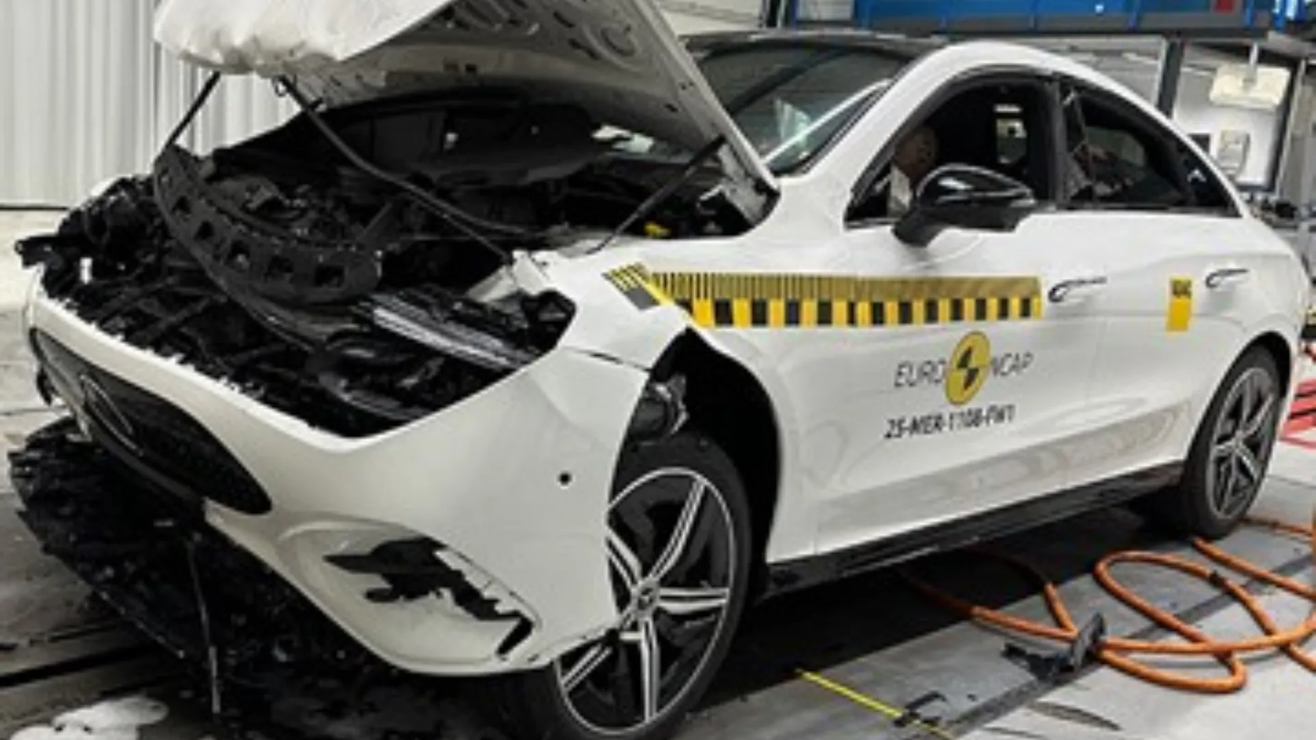 Mercedes-Benz CLA EV Euro NCAP Crash Test