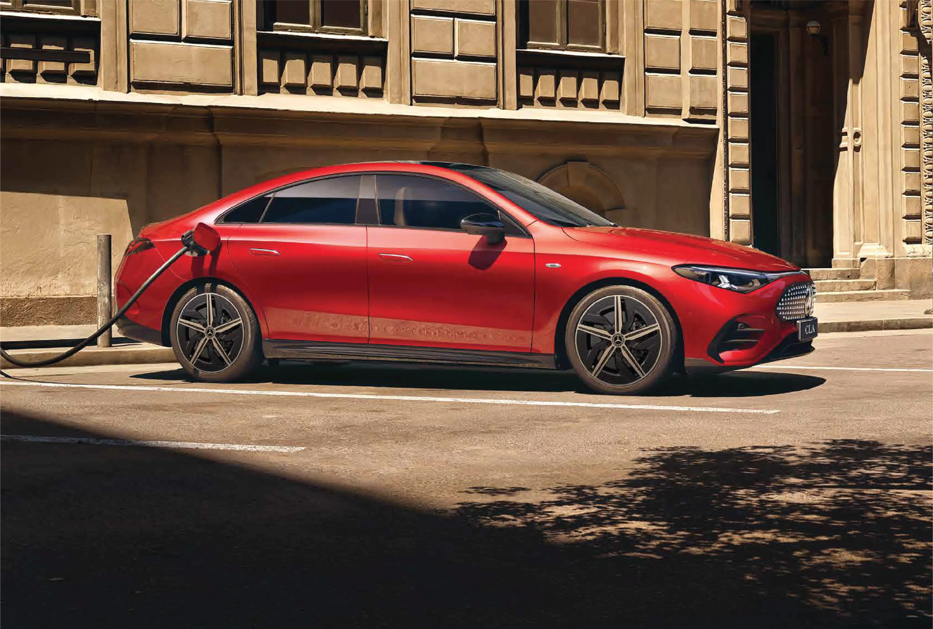 Mercedes-Benz-CLA-AMG line_side_charging.png