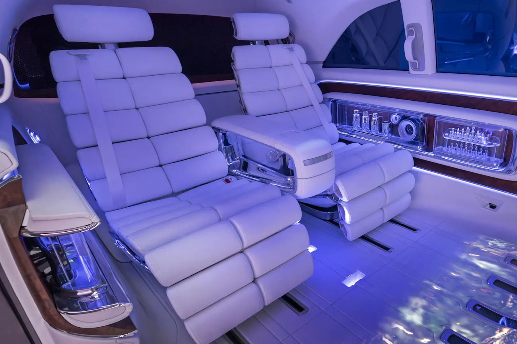 Mercedez Benz Vision V Interior