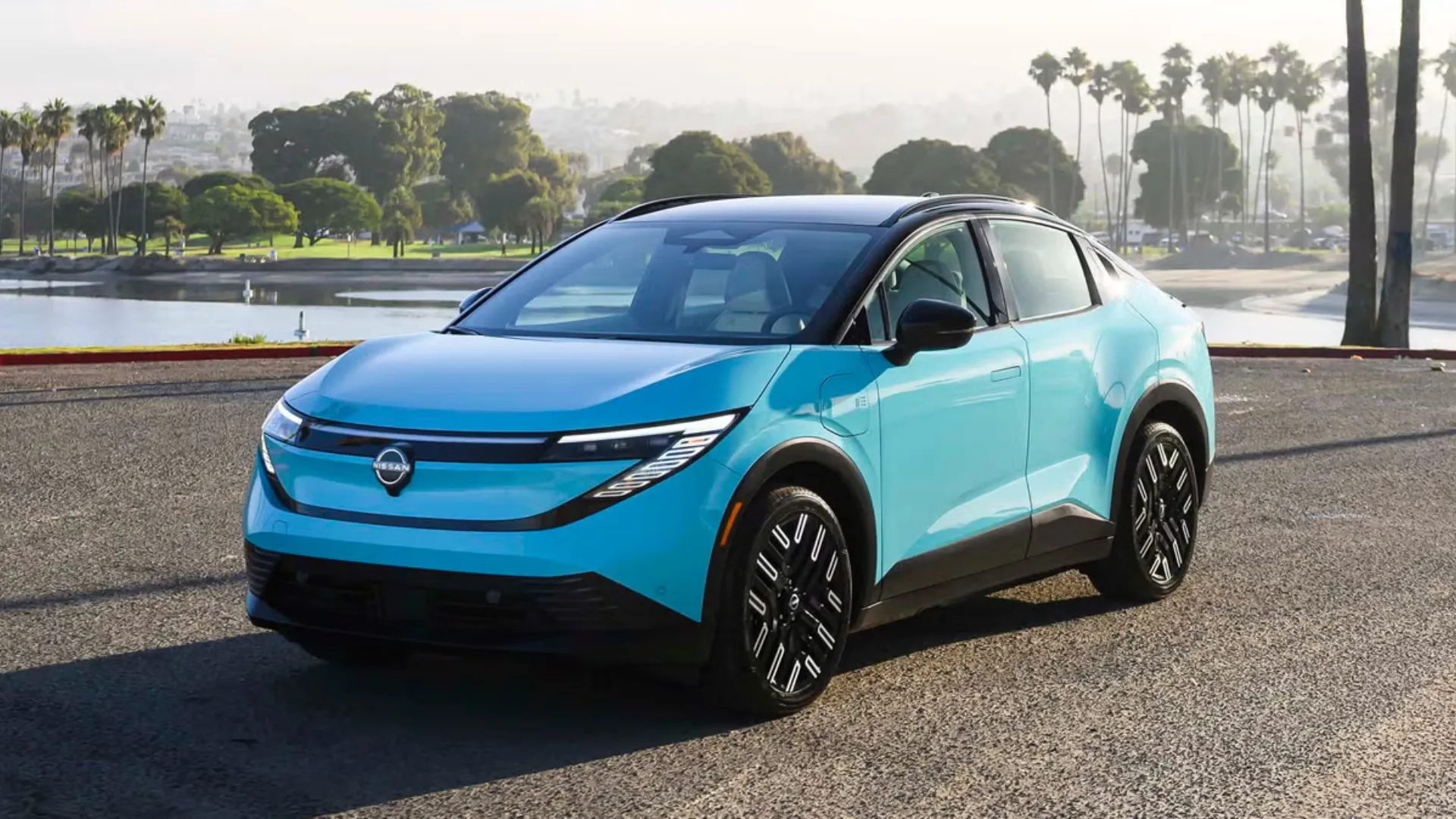 Nissan Leaf wins Women’s Worldwide Car of the Year 2026 Award