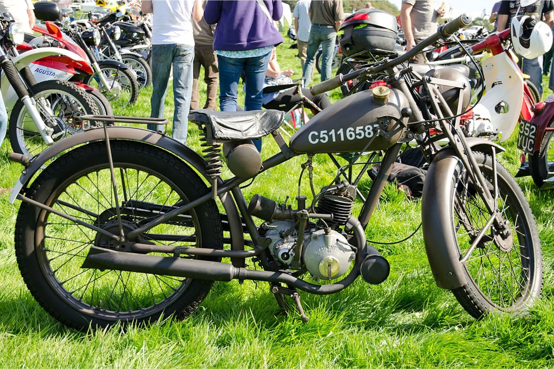 Original Royal Enfield Flying Flea - WD/RE 125cc