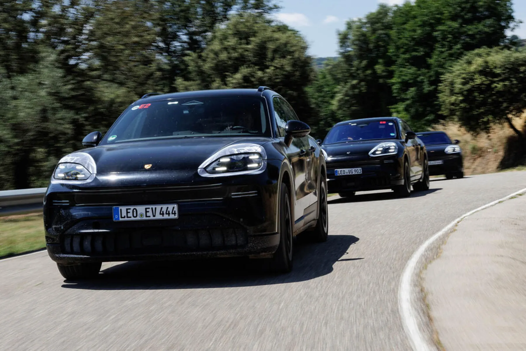 Porsche Cayenne Electric - Main