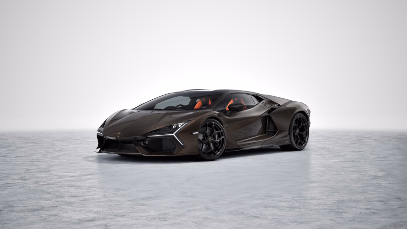 Lamborghini Revuelto PHEV