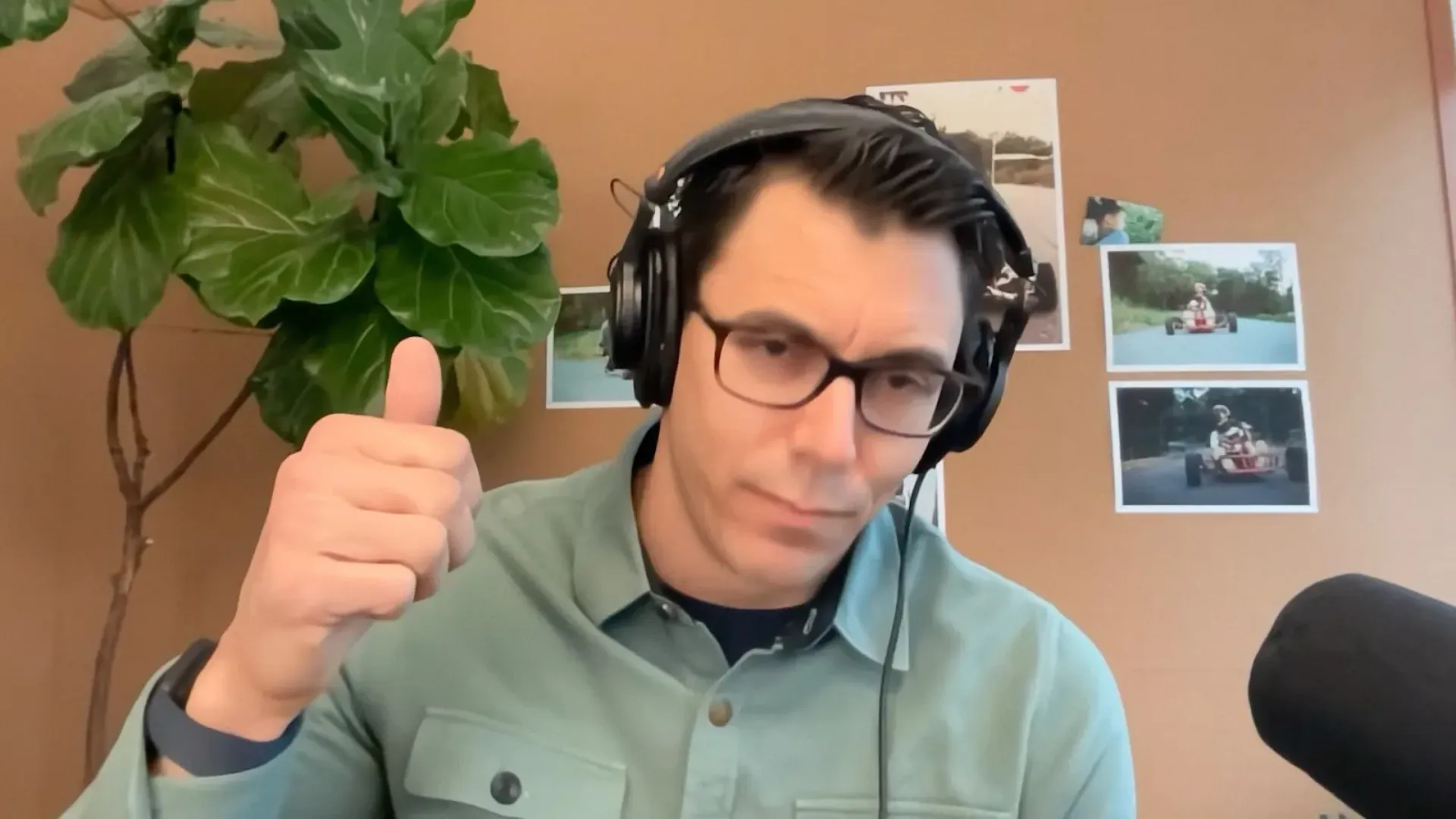 Rivian CEO Praises BYD and Xiaomi Despite Heavy Subsidies