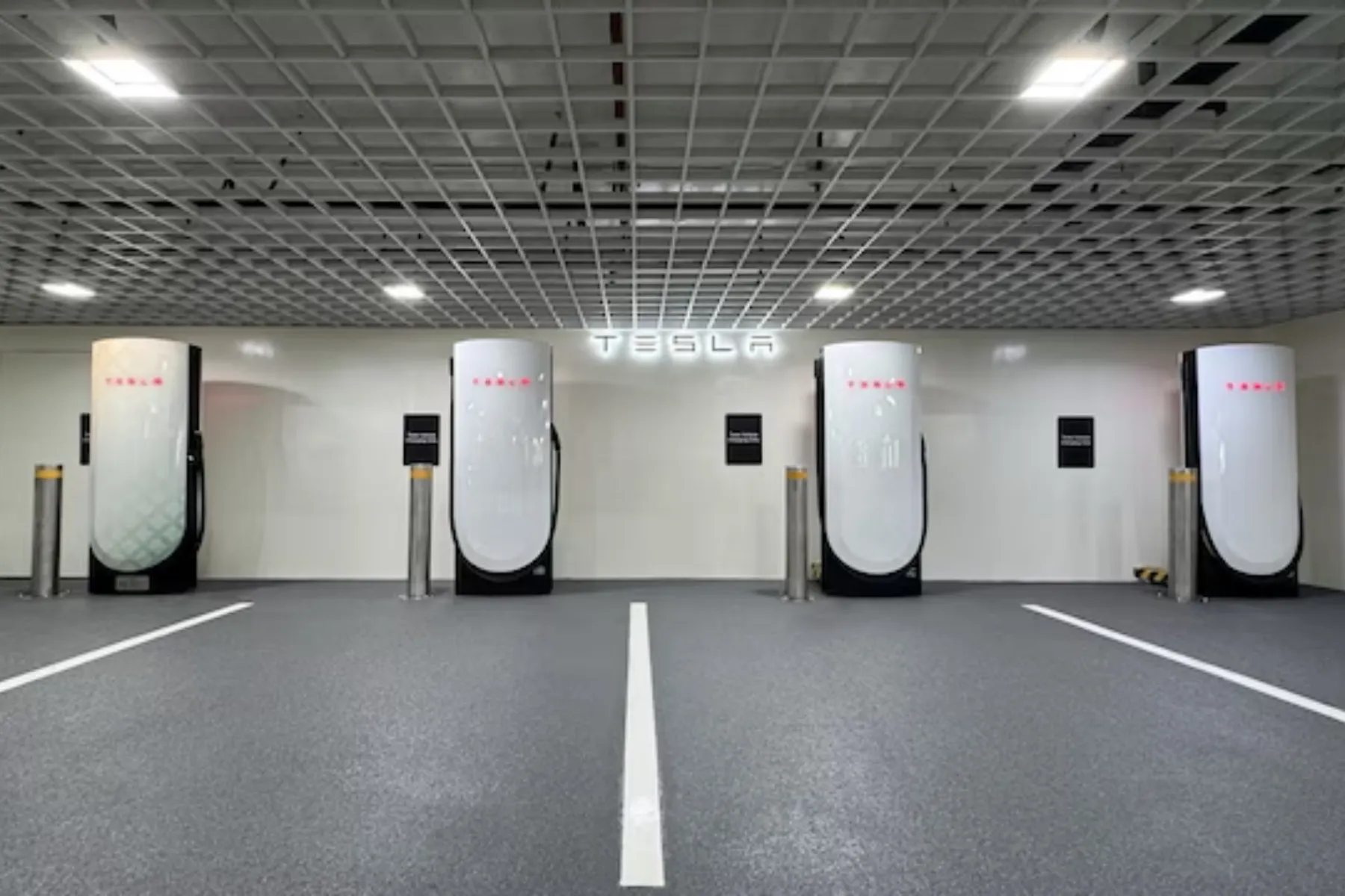 Tesla Supercharger India