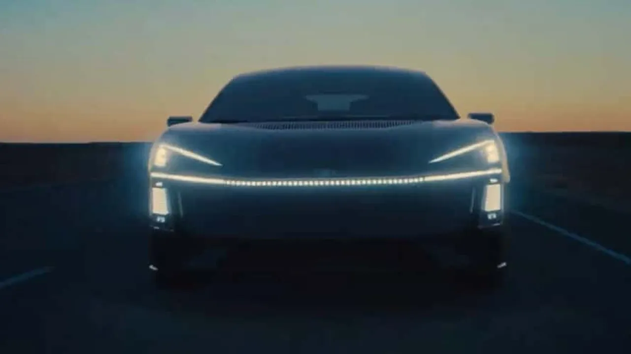 Toyota Corolla EV concept - front lights