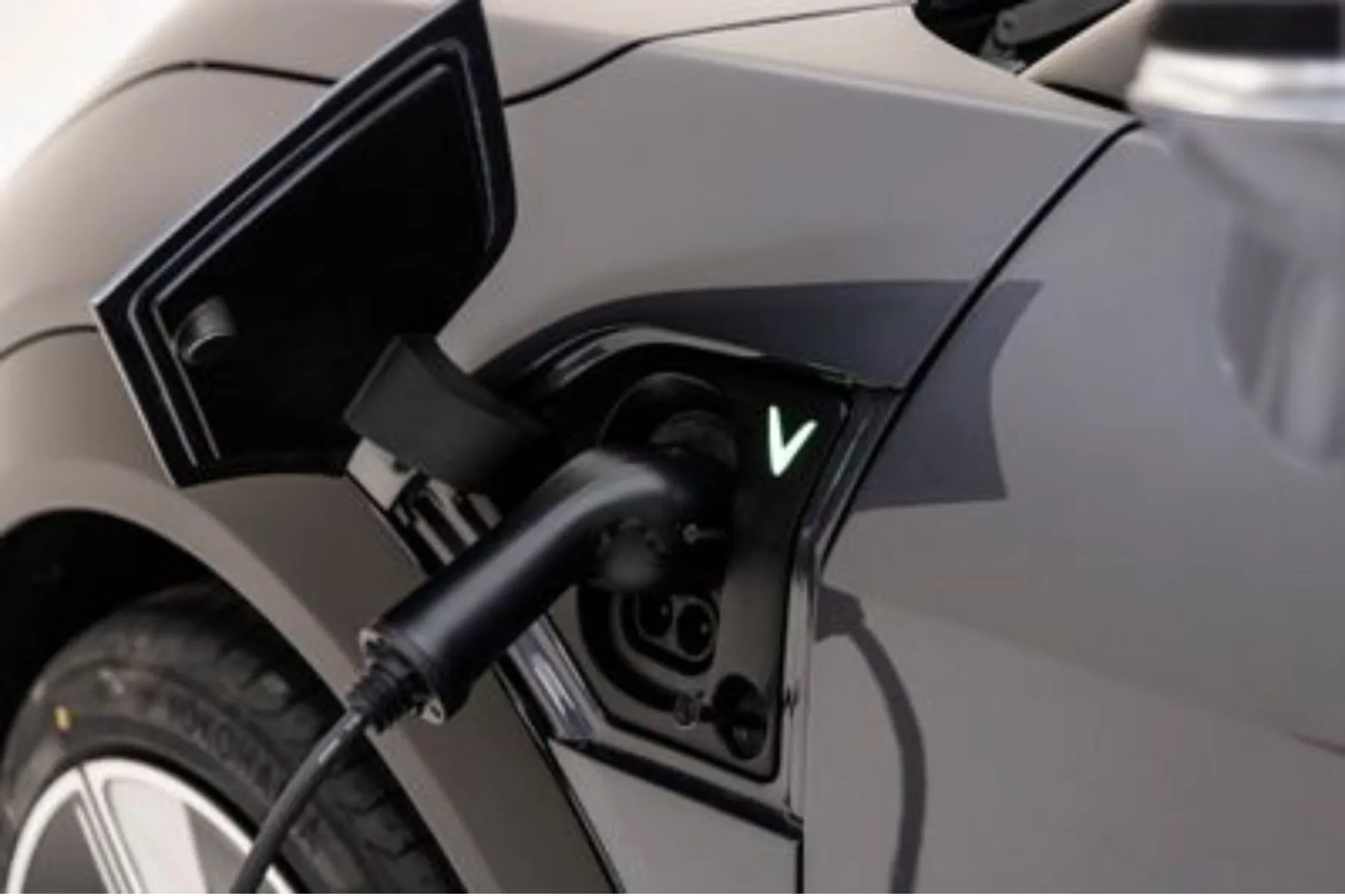 VinFast VF7 Charging Port