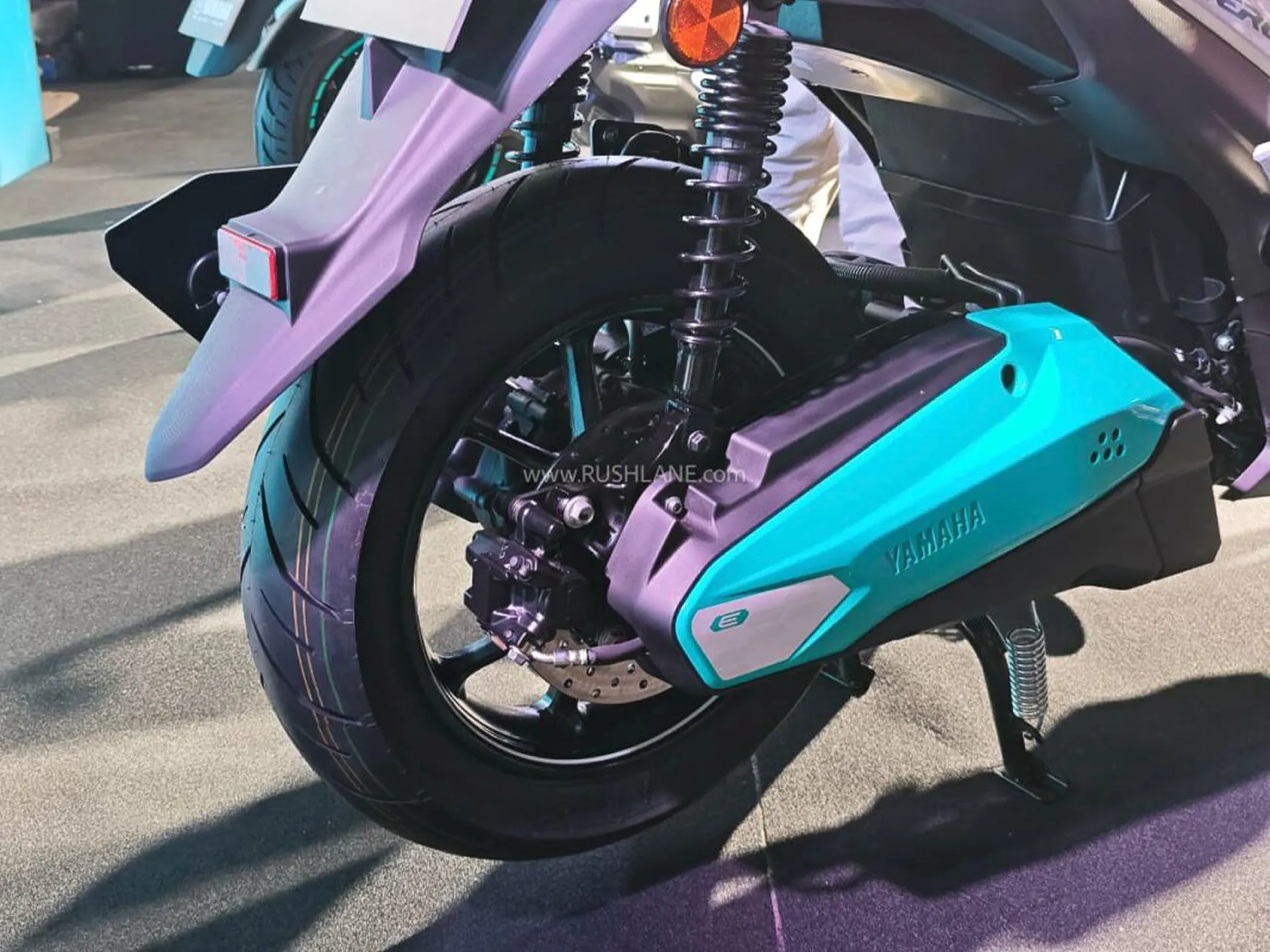 Yamaha Aerox E Electric Scooter - Wheels