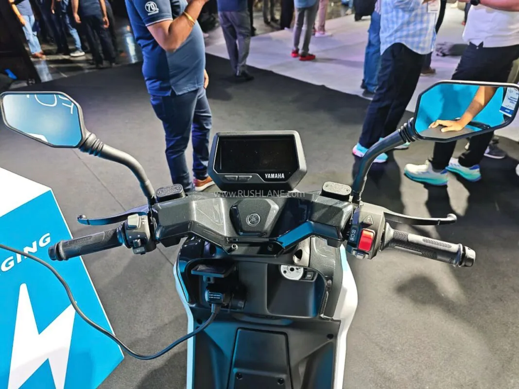 Yamaha EC-06 Electric Scooter Unveiled - screen