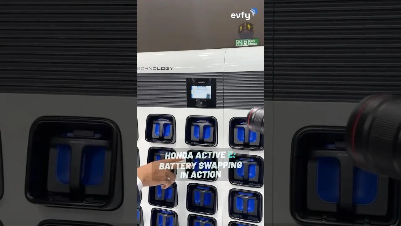 ⁠@Honda Activa e swappable battery in action. Honda electric scooter .  #electricscooter