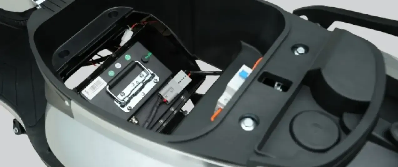 ampere reo 80 battery