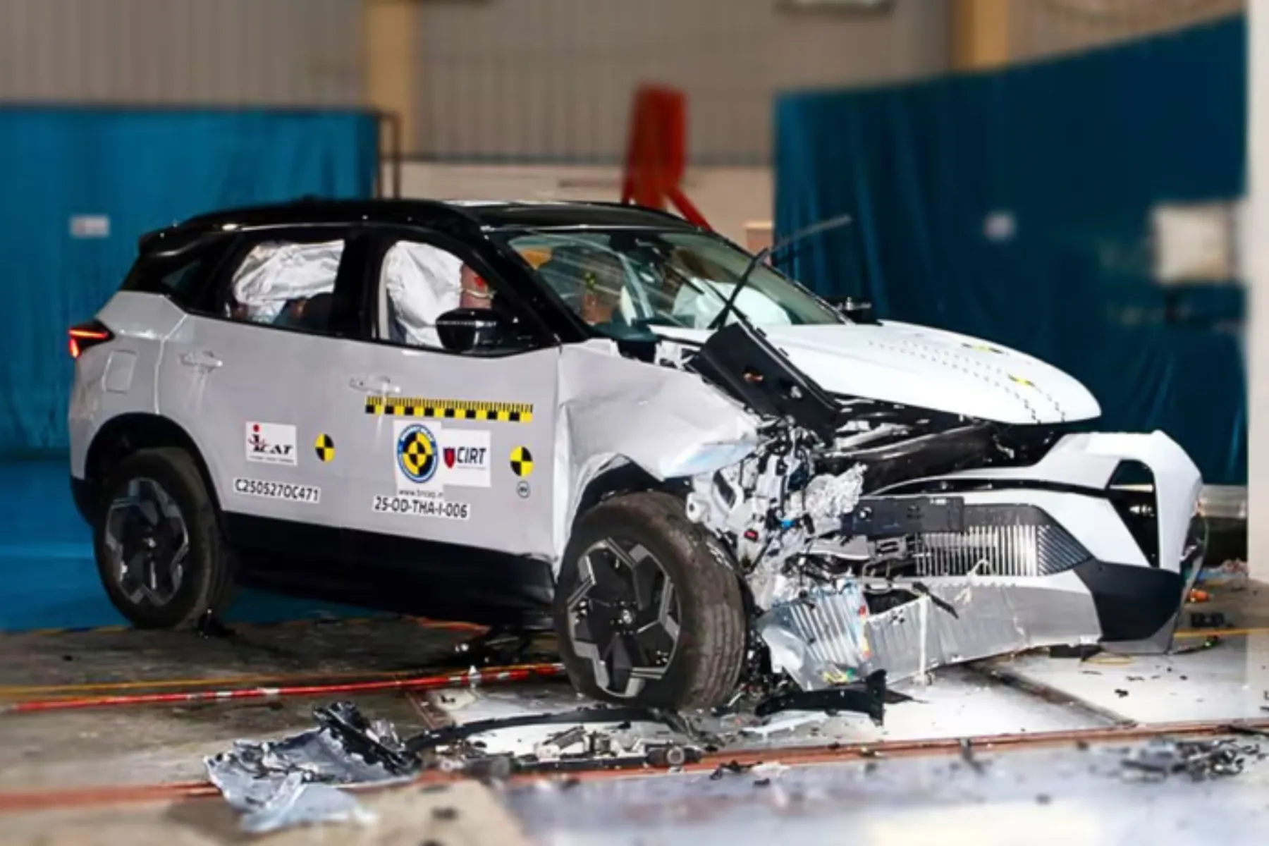 harrier ev safety test.png