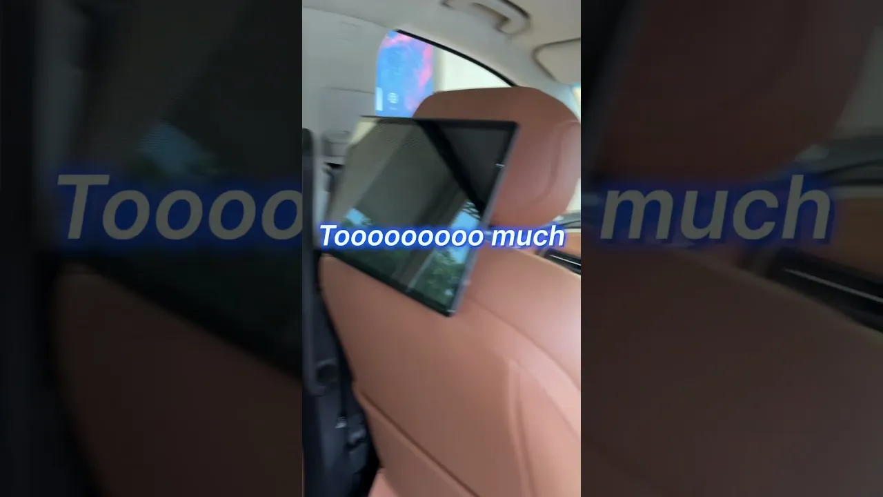 MG M9 Rear Seat Review | Legroom, Comfort & Luxury Features #MGM9