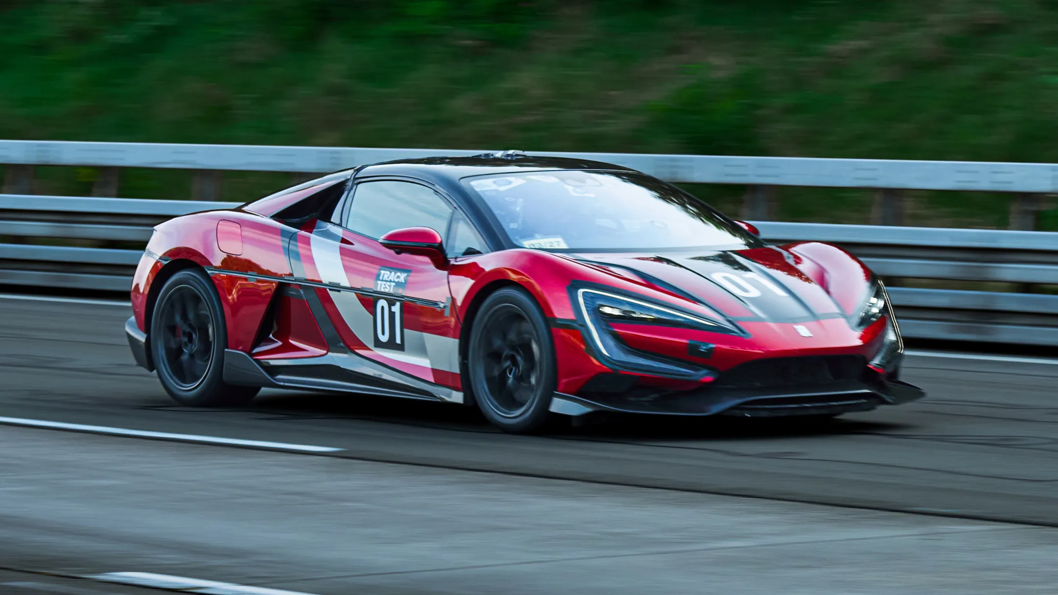 BYD Yangwang U9 Track Edition - Fastest EV in the World