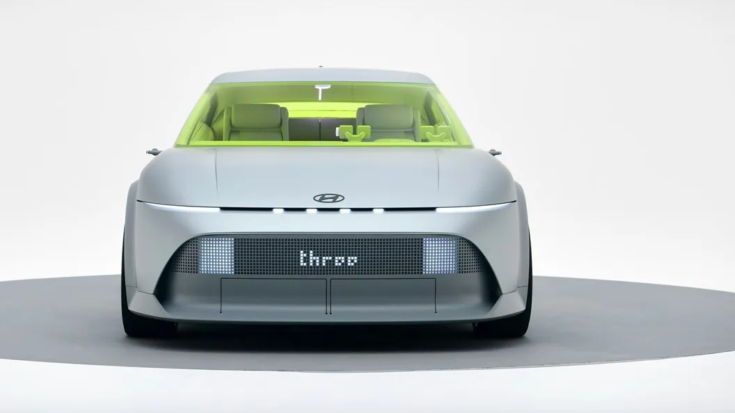 Exterior 070-hyundai-concept-three.jpg