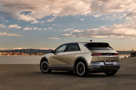 hyundai ionic 5 back 