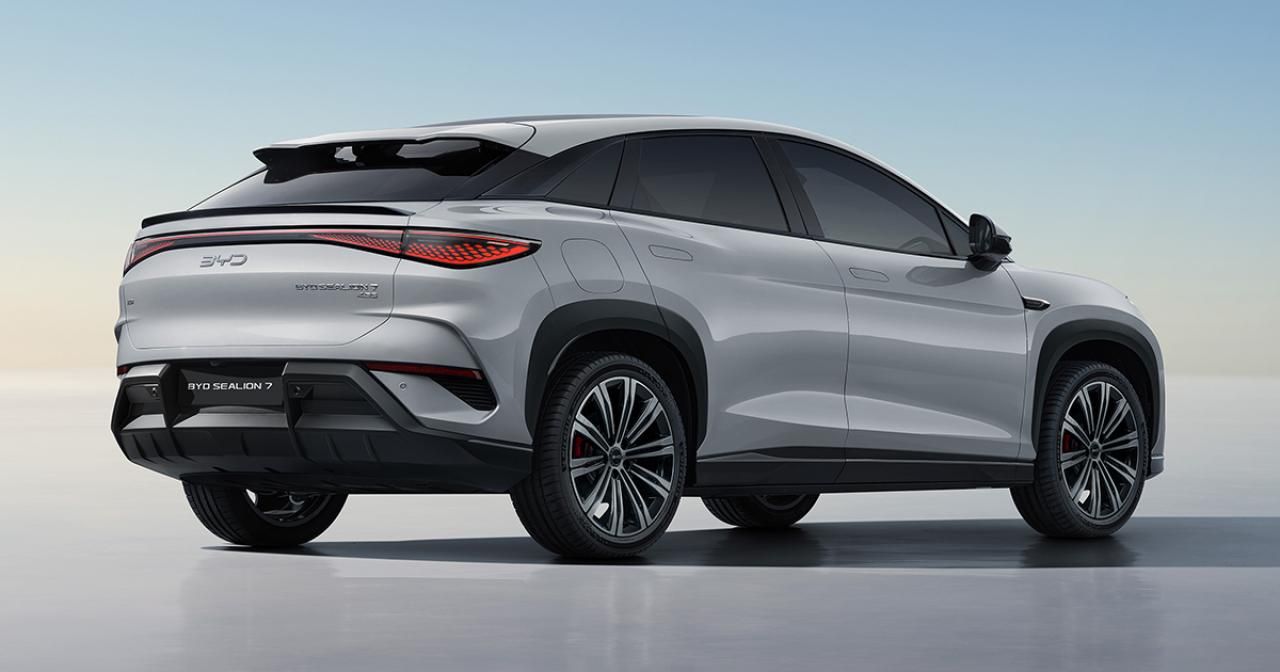 Exterior 2-byd-sealion-7-rear.jpg