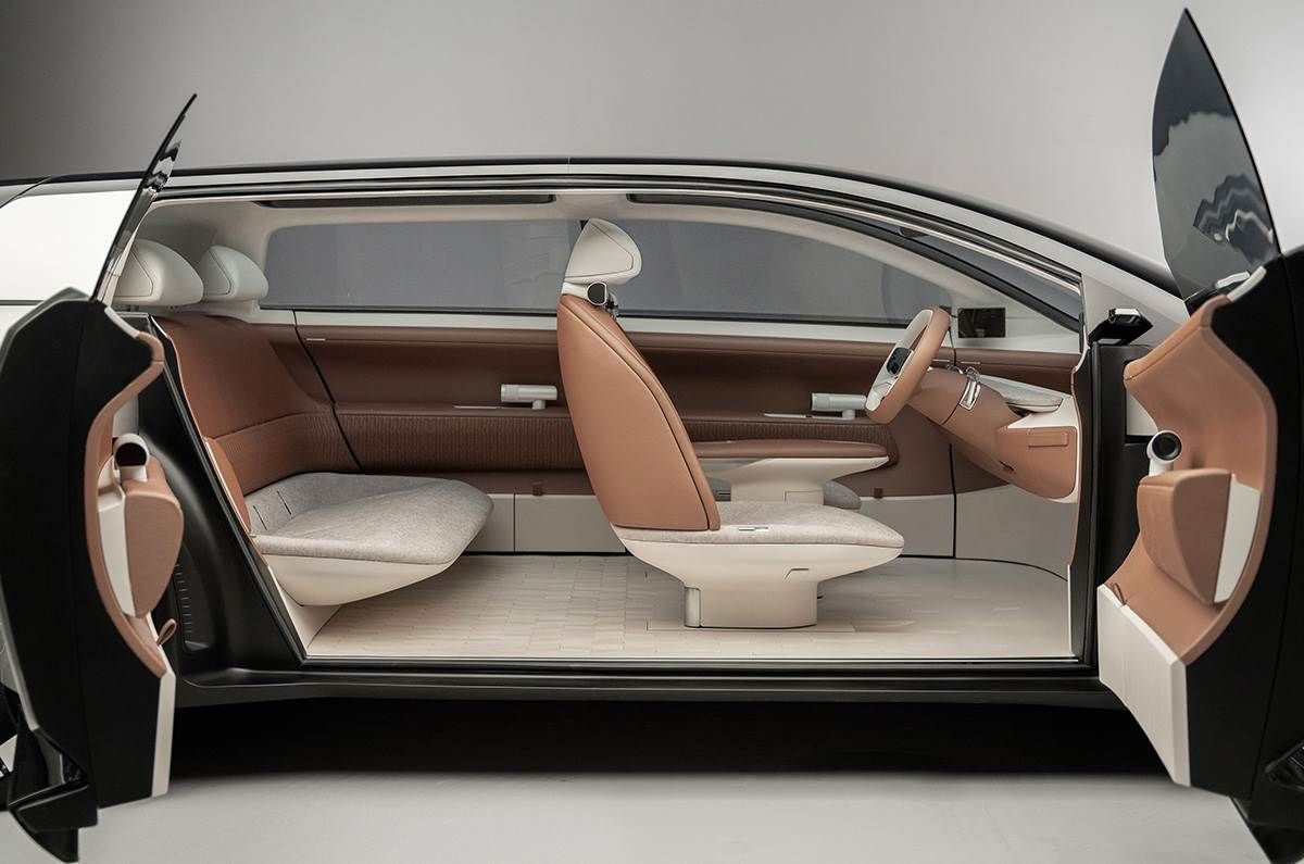 Interior 20220429120235_Tata_Avinya_concept_interior.jpg