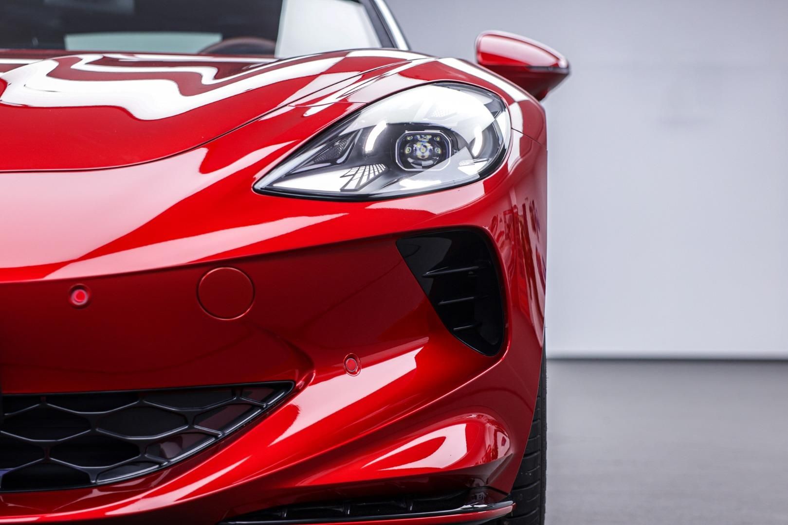 Exterior 35244044.jpg