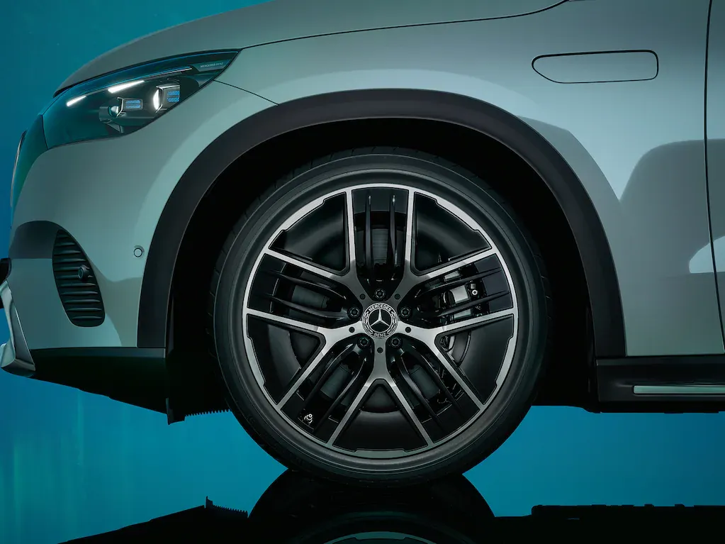 Exterior Alloy-wheels_Mercedes Benz EQE SUV.webp