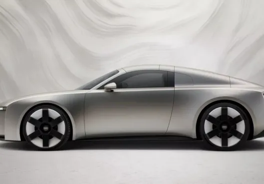 Exterior Audi_Concept-C_SideView1.png