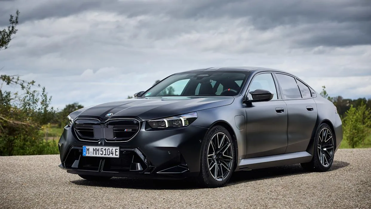 BMW M5 PHEV
