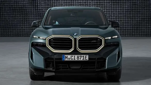 Exterior BMW_XM_01.jpg