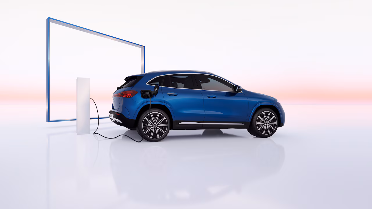 Exterior BenzEQA_Charging.avif
