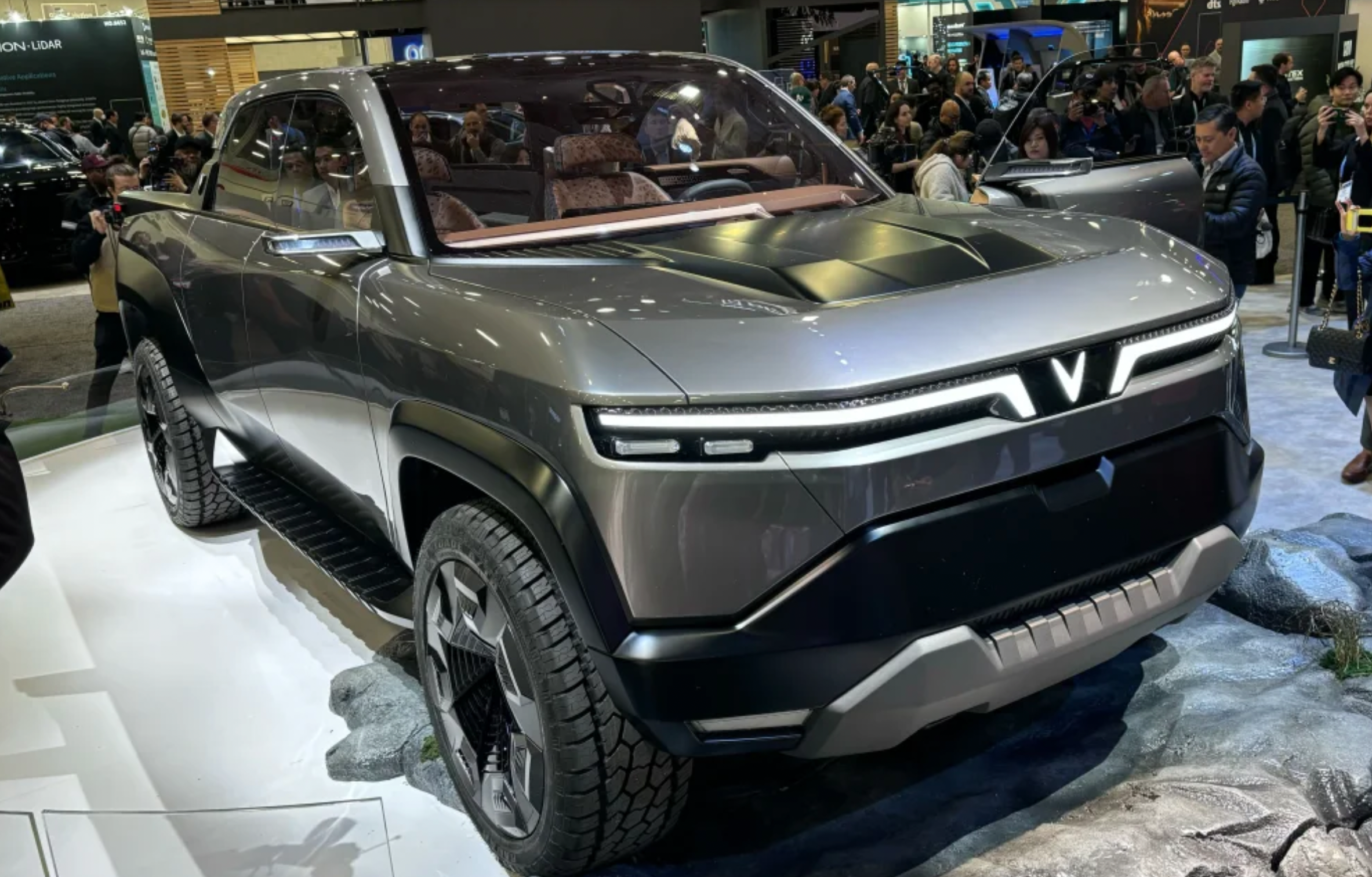 Exterior Front view-VinFast VF Wild.png