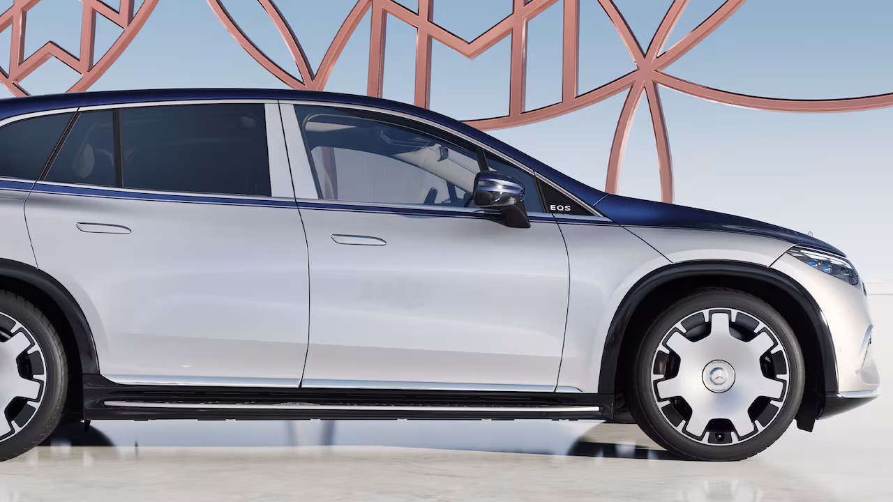 Exterior Maybach_EQS-SUV-08.avif