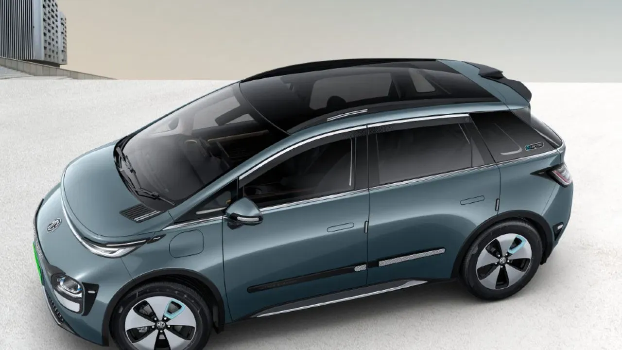 Exterior Mg Windsor Pro Top view.webp